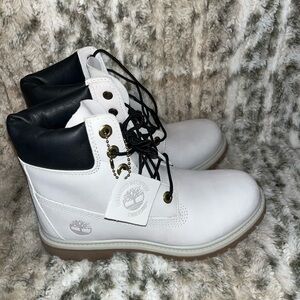 Light grey timberland boots